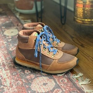 l.l.bean hiking boots